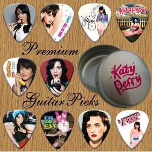  Katy Perry 10 Premium Guitar Picks In Tin (0): Musical 