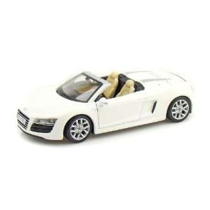 Audi R8 Spyder 1/24 White