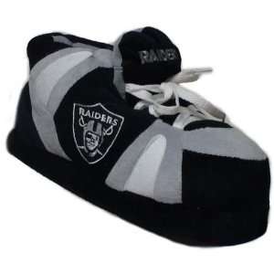  Oakland Raiders Mens Over Sized House Shoes: Sports 