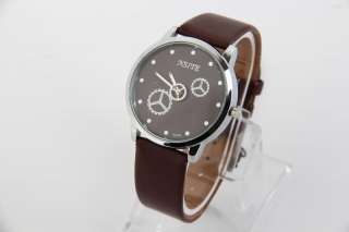 New Women Lady Boy Men Quartz Wristwatch Fashion Design Watch Clock 