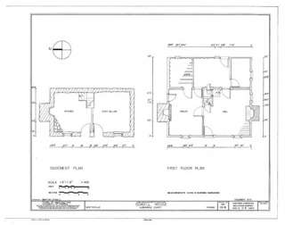 House plans for a traditional Saltbox in wood and stone  