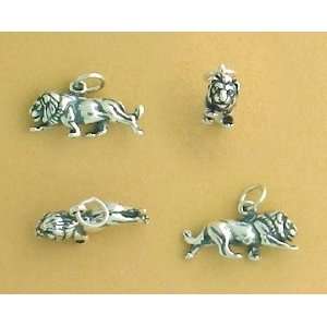  Sterling Silver Charm, Lion, 3/4 inch wide, 2.4 grams 