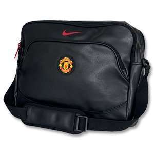  11 12 Man Utd Allegiance Shoulder Bag   Black Sports 