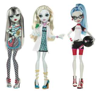 Monster High DEAD TIRED Dolls Pajama Sleep Over Party !  