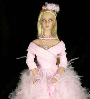 Tonner Dolls Cynders, Re Imagination of Cinderella, Limited Edition 