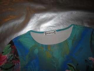  Blue Multi colored Floral Print Shirt 3/4 Sleeve Size MEDIUM  