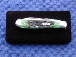 CASE XX SELECT 2001 BERMUDA GREEN JIGGED BONE MINI TRAPPER KNIFE RARE 