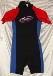 Stearns wetsuit 67% neoprene, 33% nylon 2mm thickness for body, lycra 