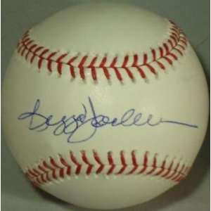   Ball   ML *NY * W COA 3A   Autographed Baseballs