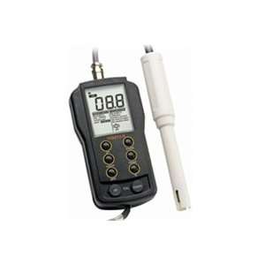    GroChek pH/EC/TDS/C Portable meter HI9813 6N Patio, Lawn & Garden