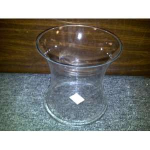 TBC Unique Hurricane Glass Vase: Clear Glass Short Hurricane Concaved 