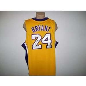    Kobe Bryant Los Angeles Lakers Signed Jersey 