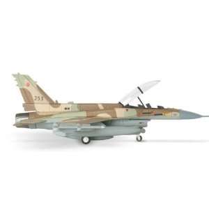 Herpa Israelli Defense Force F 16I Sufa Open Cockpit 1/200:  