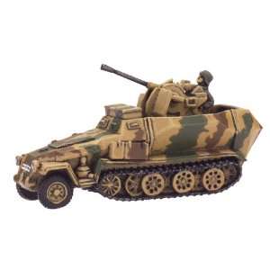  German SdKfz 251/17 C (2cm) Toys & Games