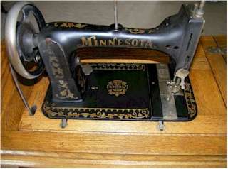Antique Oak Treadle Sewing Machine Minnesota B+Attachmt  