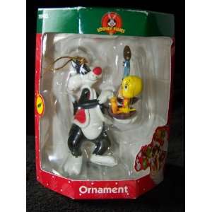   Tunes Christmas Ornament with Sylvester and Tweety: Home & Kitchen
