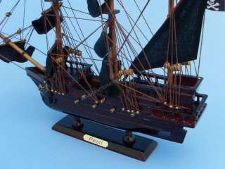 Arrives fully assembled with all sails mounted and rigging 