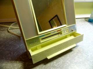Excellent 1980s Sunbeam Make Up Center Lighted Mirror~Day/Office 
