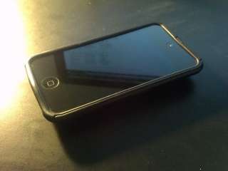 Apple iPod touch 4th Gen Black (32 GB) (Latest Model) SLIGHTLY Used 