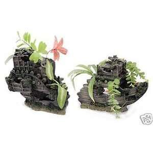  Sunken Gardens Shipwreck   Bow & Stern   Large Kitchen 