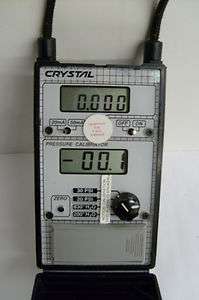CRYSTAL 2121 30 PSI G PRESSURE CALIBRATOR (USED)  