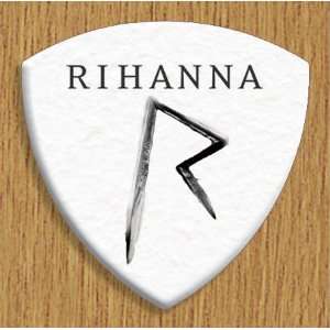  Rihanna 5 X Bass Guitar Picks Both Sides Printed Musical 