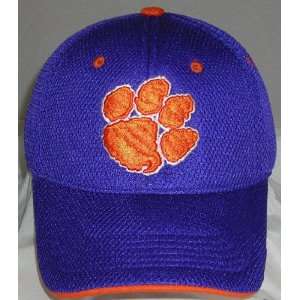  Clemson Tigers Elite Team Color One Fit Hat: Sports 