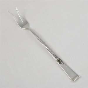   Classic Rose by Reed & Barton, Sterling Pickle Fork: Kitchen & Dining