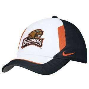 Nike Oregon State Beavers Black Swoosh Flex Hat:  Sports 