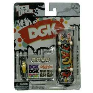  Tech Deck   96mm Fingerboard  White DGK Toys & Games