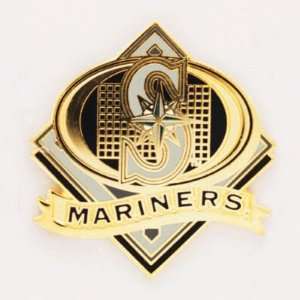  SEATTLE MARINERS OFFICIAL LOGO GOLD LAPEL PIN: Sports 