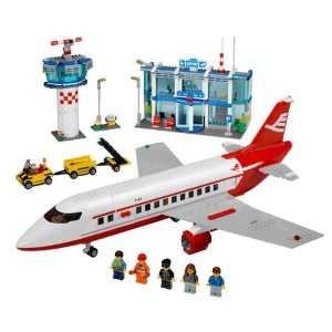  Lego City   Airport 3182 Toys & Games