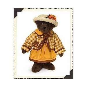  Boyds Bear Lauralee Pearsley: Toys & Games