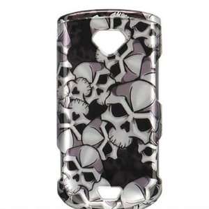   Samsung Gem i100, Cool Black Skulls Print Cell Phones & Accessories