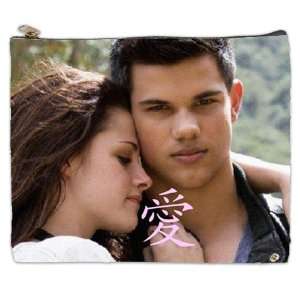    Twilight Love Jacob and Bella Cosmetic Bag Extra Large Beauty