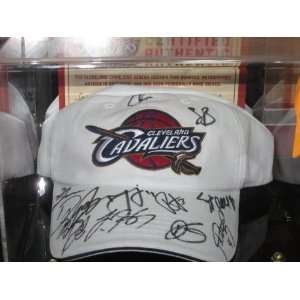   the Cleveland Cavaliers & Lebron James With Case