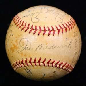   1937 St.louis Cardinals Team Signed Baseball Ball Jsa: Everything Else