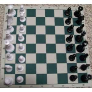  Travel Chess Set   Mouse Pad Style Toys & Games