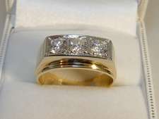 Mens 14K Yellow Gold 1.00TDW 3 Diamond Ring   GIA Appraised $4,665.00 