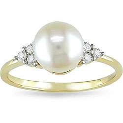   Yellow Gold Pearl and 1/8ct TDW Diamond Ring (7.5 8 mm) (H I, I2 I3