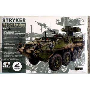   35 M1134 Stryker Anti Tank Guided Missile Vehicle: Toys & Games