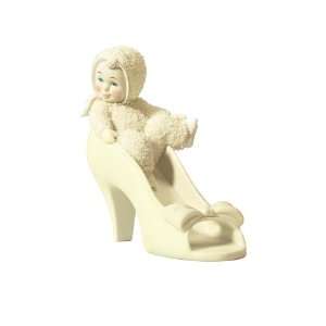  Department 56 Snowbabies Sentiments Mommy, Can I Wear Your 