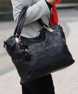 Details Genuine leather handbag / shoulder bag in flowers pattern 