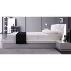Prestige White Lacquer Bedroom Set 