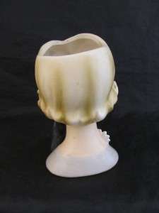 Napcoware Head Vase C6428 Lady Daisies Eyelash Headvase  