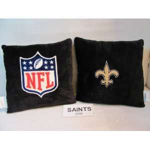    Raschel Aggression Throw Pillow, New Orleans Saints