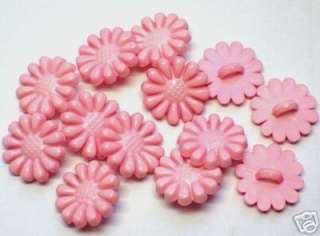 Plastic Daisy Flower Buttons x 70 Pink   Baby  