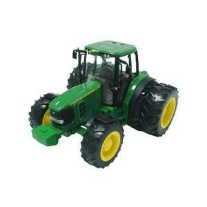  John Deere 116 Tractor wDual Wheels & Cab: Toys & Games