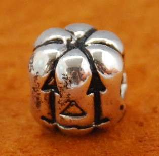 925 Silver Bead 4 European Bracelet CHARM pumpkin, snowman, fireplace 