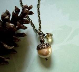   Golden Pearl Antique Brass Necklace & Earring Set for Autumn  